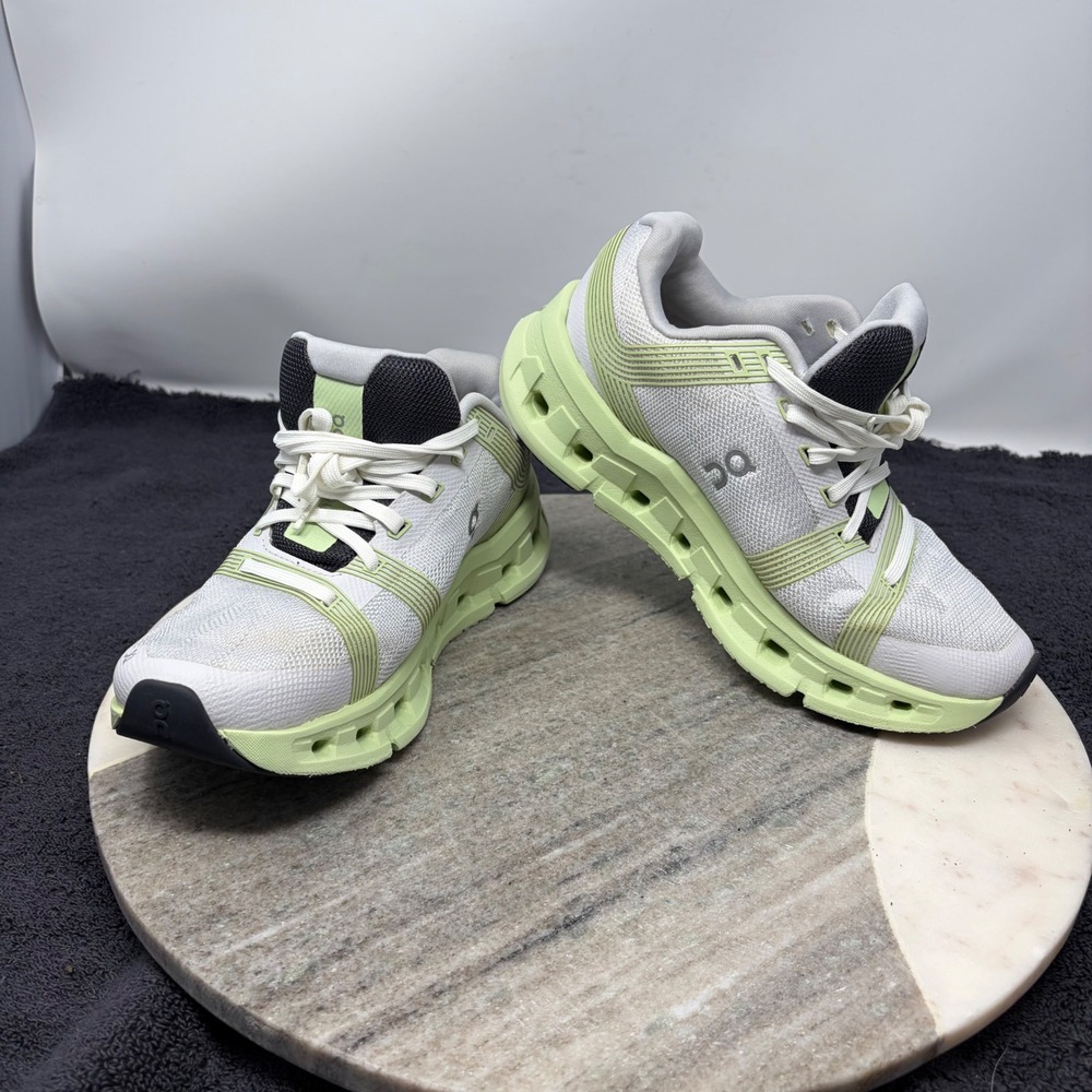 On Running Cloudswift 3 Ivory Aloe Womens Running Shoes Size US 5